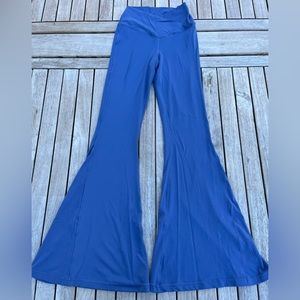 Offline by Aerie flare leggings